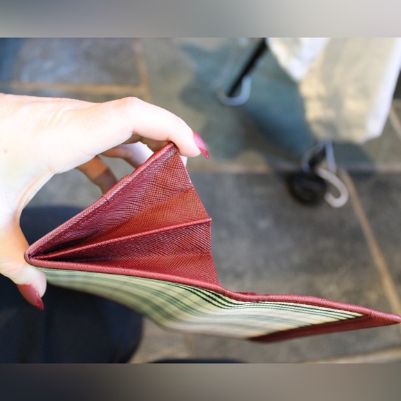 Burberry Check Continental Wallet - Picture 9 of 12